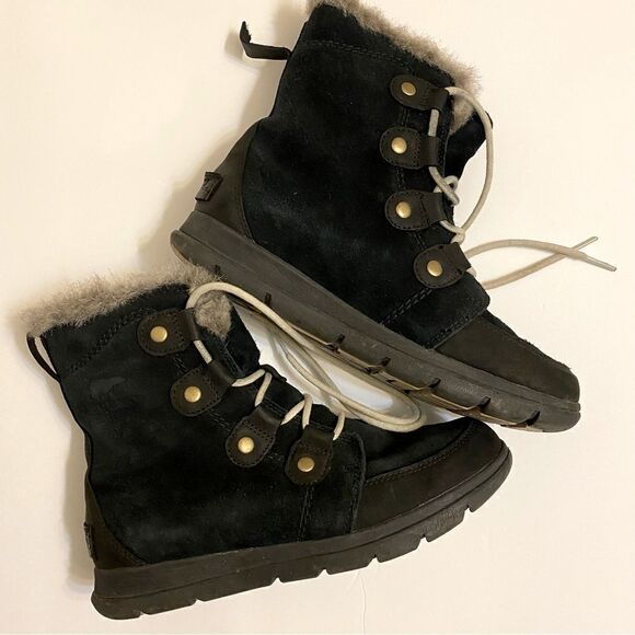 Sorel Explorer II Joan short flat Boots Black fur lined lace up leather suede 9 - Picture 4 of 12